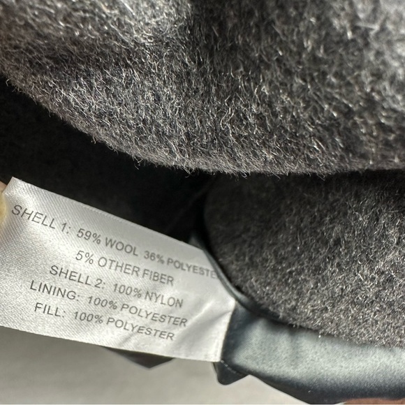 Gallery Hooded Wool Blend Coat Quilted Bib Grey Melange Size Large - Picture 13 of 14